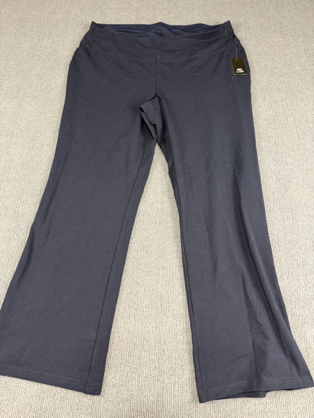 Ave Leisure Womens Blue Bootleg Pants Size 26/28 NWT